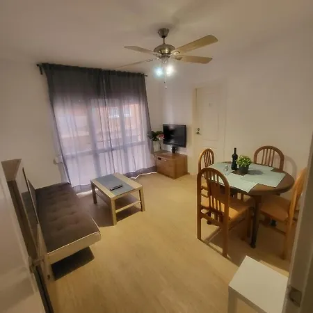 Habitación en casa particular Con Bano Compartido En Bonito En