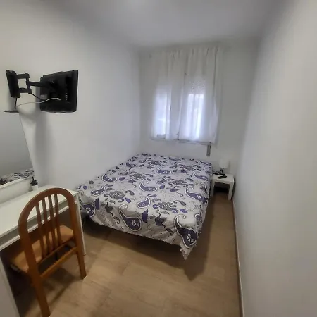 Habitación en casa particular Con Bano Compartido En Bonito En